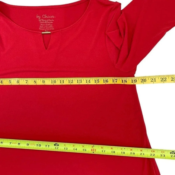 Chico's Casual Jersey Tops Blouse Women Size M Red Pullover Metal Keyhole Neck - Picture 11 of 16